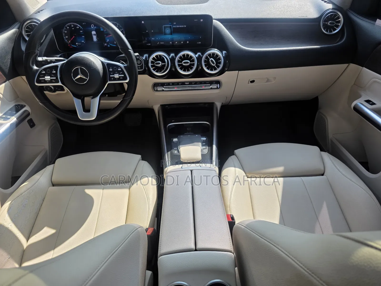 Mercedes-Benz GLA 250 2021 White