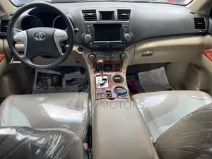 Toyota Highlander 2010 Black