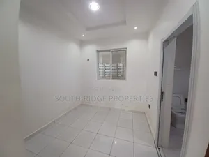 2bdrm Apartment in Wuse 2 for rent