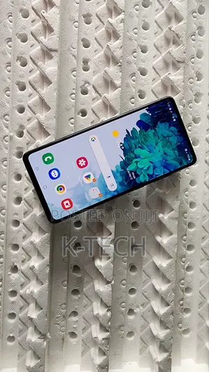 Samsung Galaxy S20 FE 5G SD865 128 GB Blue