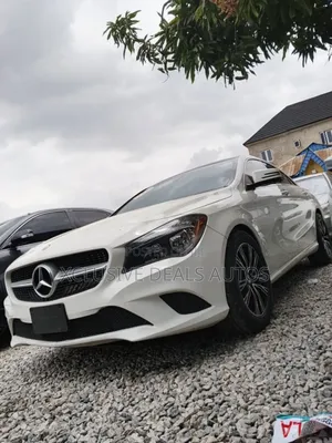Mercedes-Benz CLA-Class CLA 250 4MATIC Sedan 2016 White