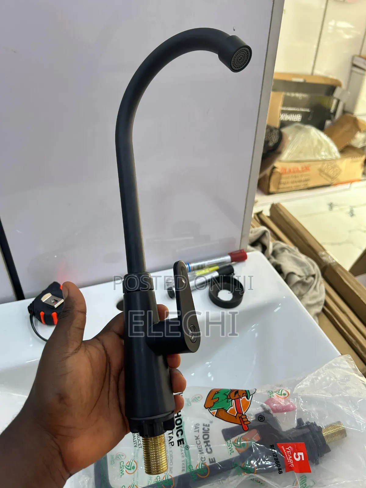 Kitchen Sink Black Tap