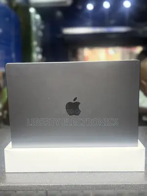 Laptop Apple MacBook Pro 2020 M1 16GB Apple M1 Pro SSD 500GB