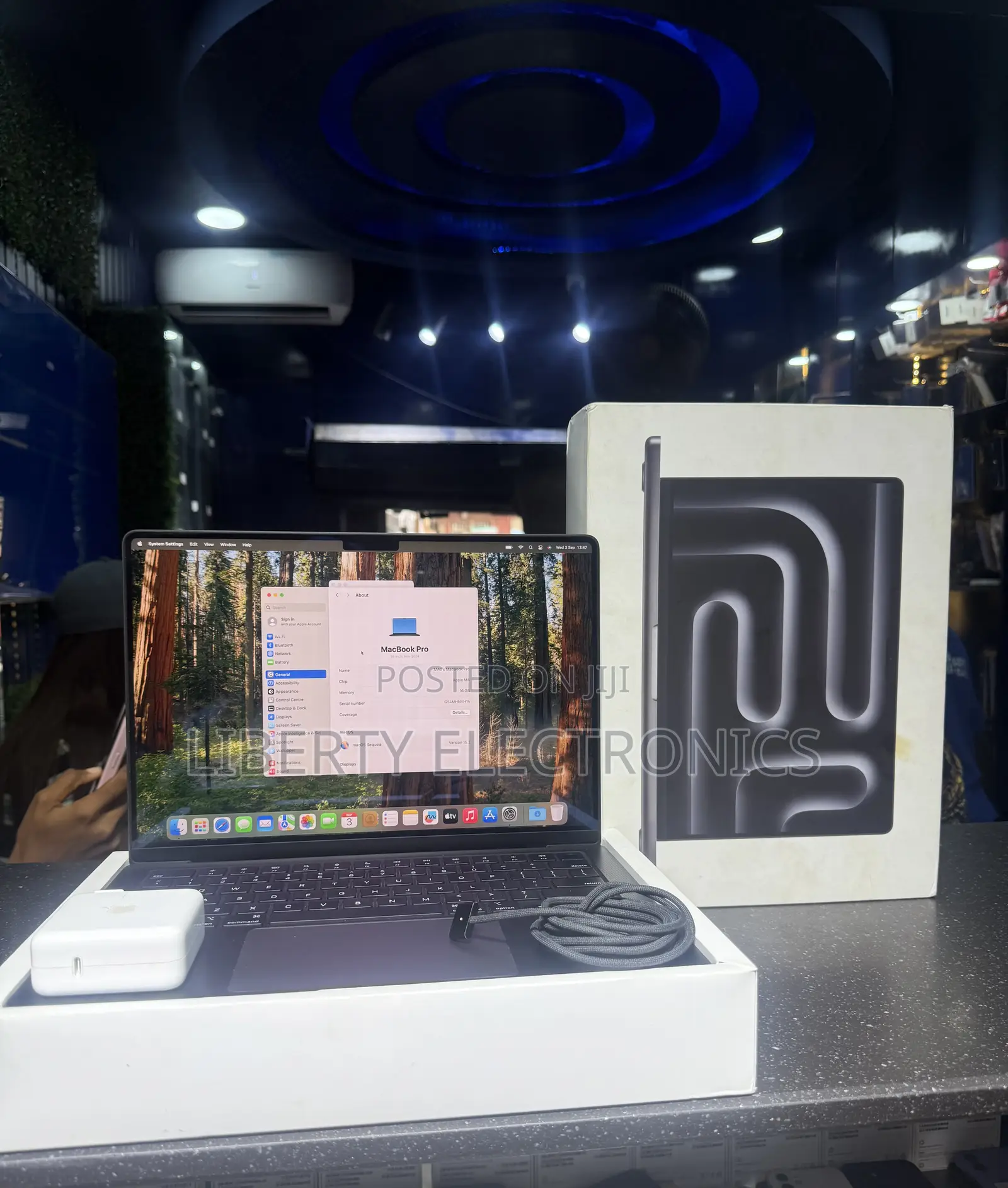 Laptop Apple MacBook Pro 2020 M1 16GB Apple M1 Pro SSD 500GB