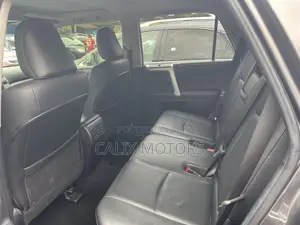 Toyota 4-Runner 2015