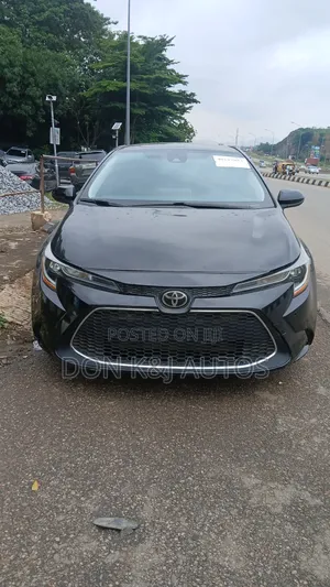 Toyota Corolla LE 2020 Black