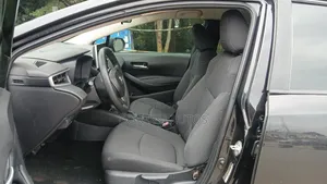 Toyota Corolla LE 2020 Black