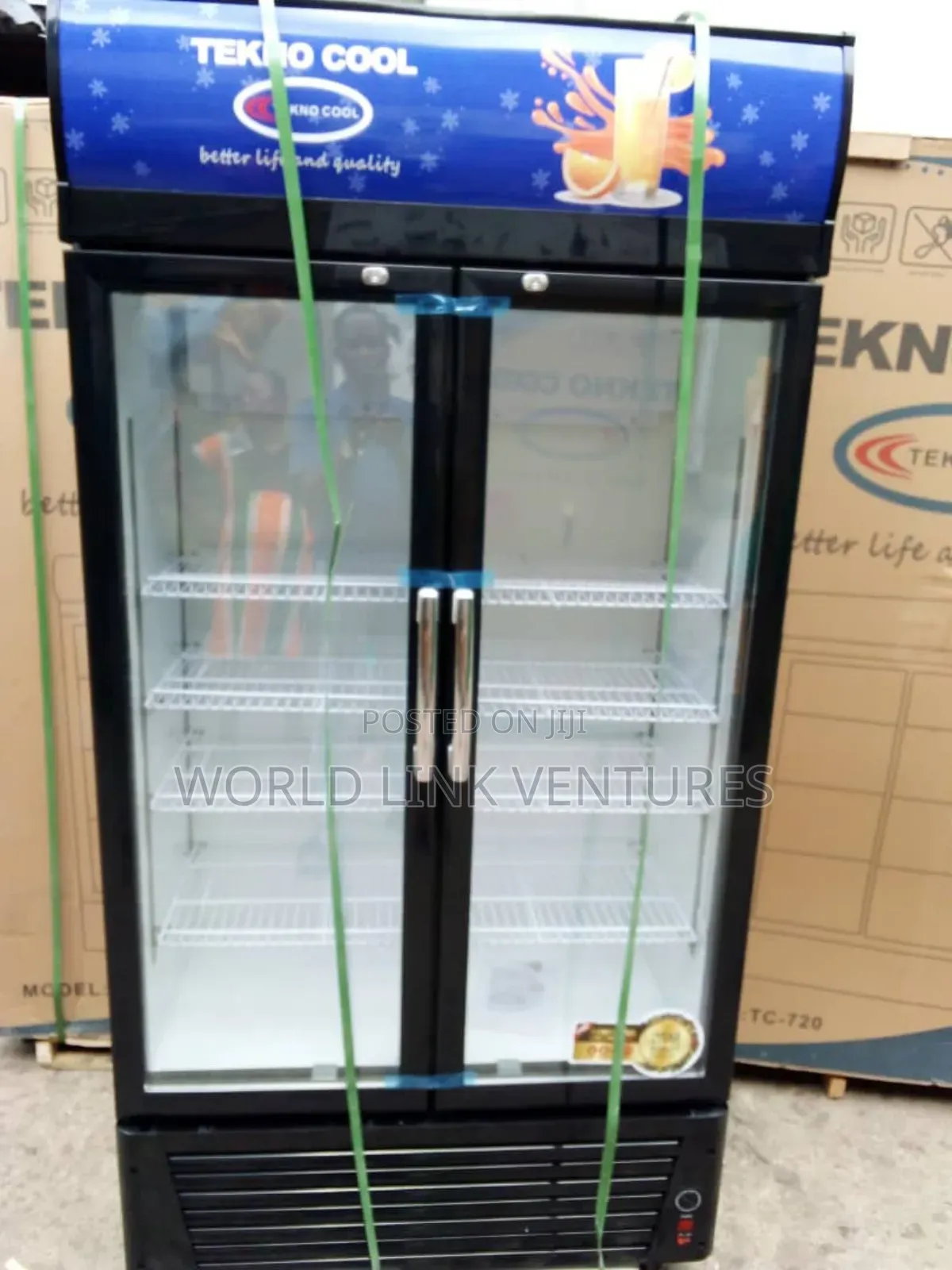 Techno Cool Standing Chiller Show Glass.