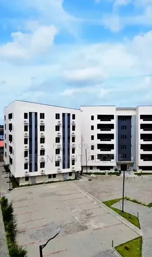 2bdrm Apartment in Ogunlana for sale