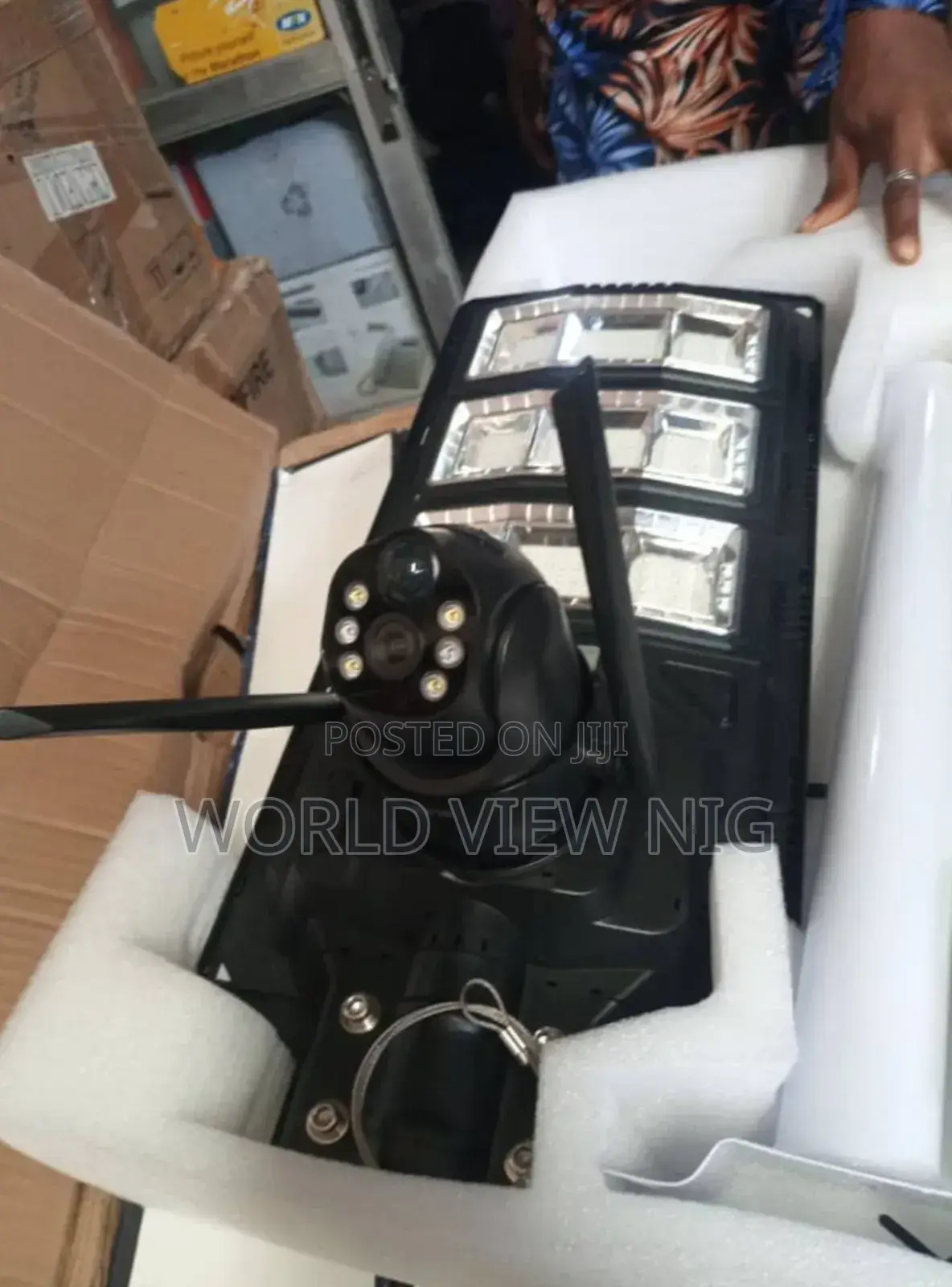 Solar Street Light With Security Solar Camera 4g
