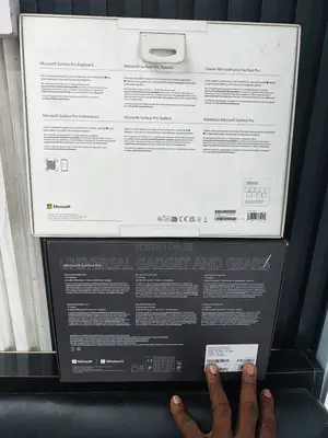 New Microsoft Surface Pro 11th Edition, a Copilot+ PC 16GB SSD 512GB