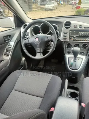 Pontiac Vibe 2009 Silver