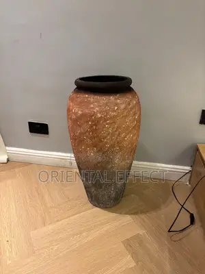 Small Antique Nyx Planter