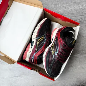 Saucony Progrid Omni 9 “Moon Phase - Autumnal Equinox”