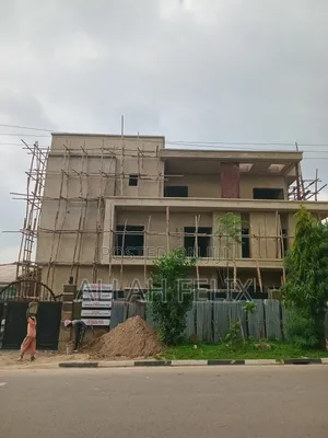 6bdrm Duplex in Zone 2 / Wuse for sale