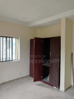 2bdrm Block of Flats in Shell Corporative, Port-Harcourt for rent