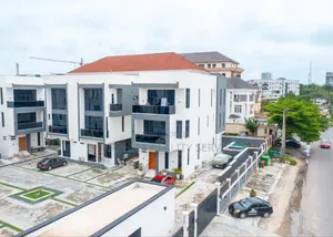 4bdrm Duplex in Ikoyi for rent