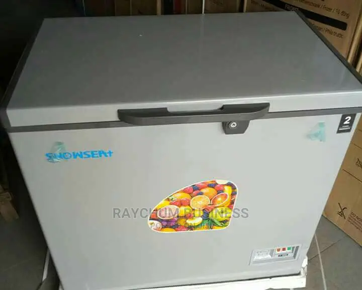 Snowseat Model 300 With Internal Glas Cover