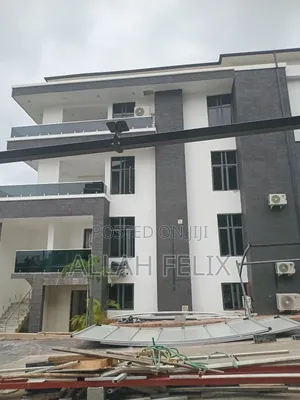6bdrm Mansion in Kado for sale