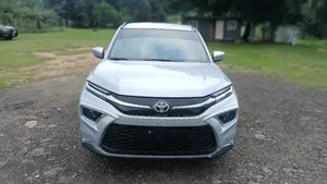 Toyota Urban Cruiser 2023 Blue