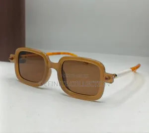 Gucci Unique Glass