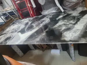 High-Quality Luxury Marble Table
