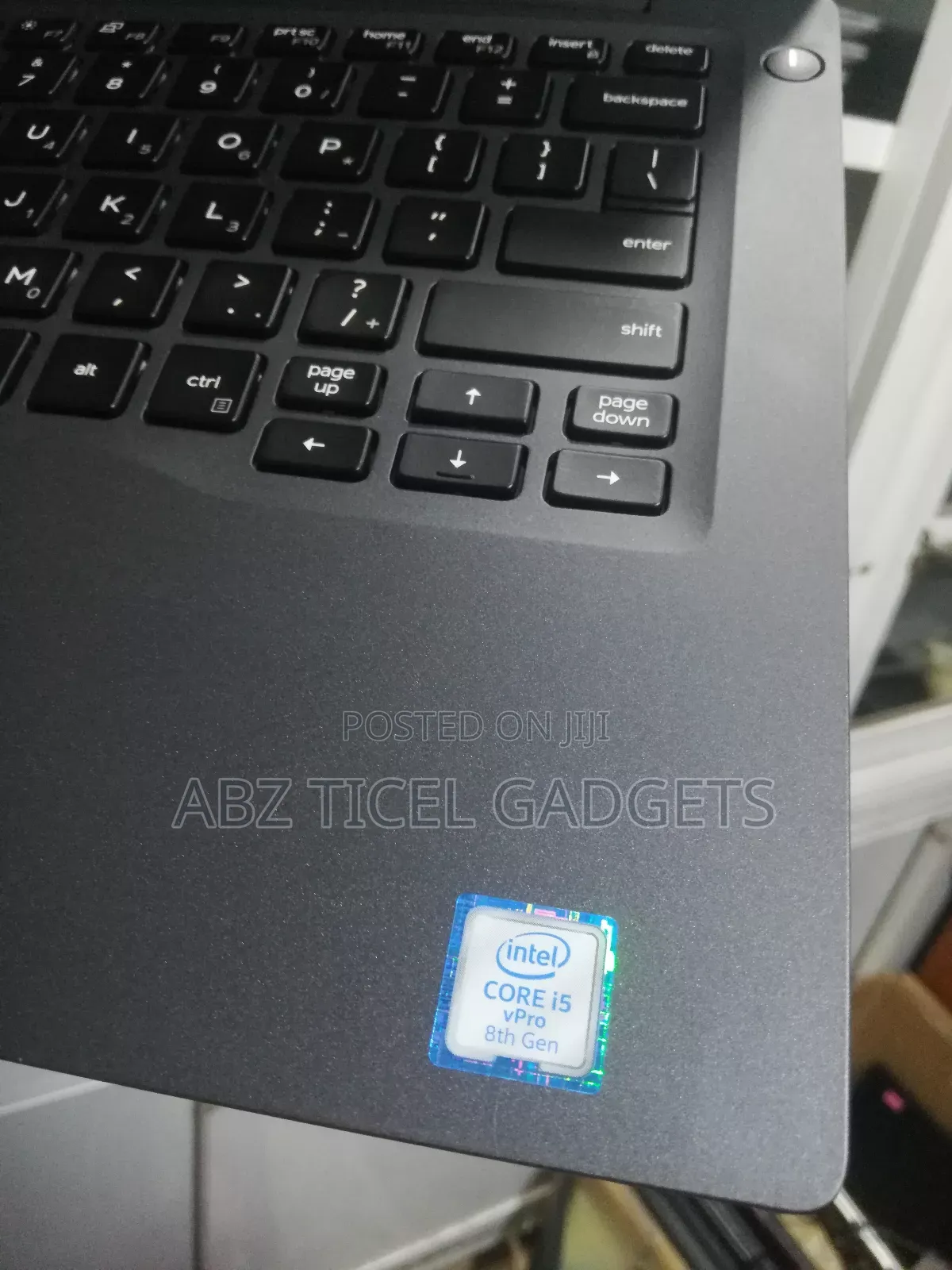 Laptop Dell Latitude 7400 8GB Intel Core I5 SSD 256GB