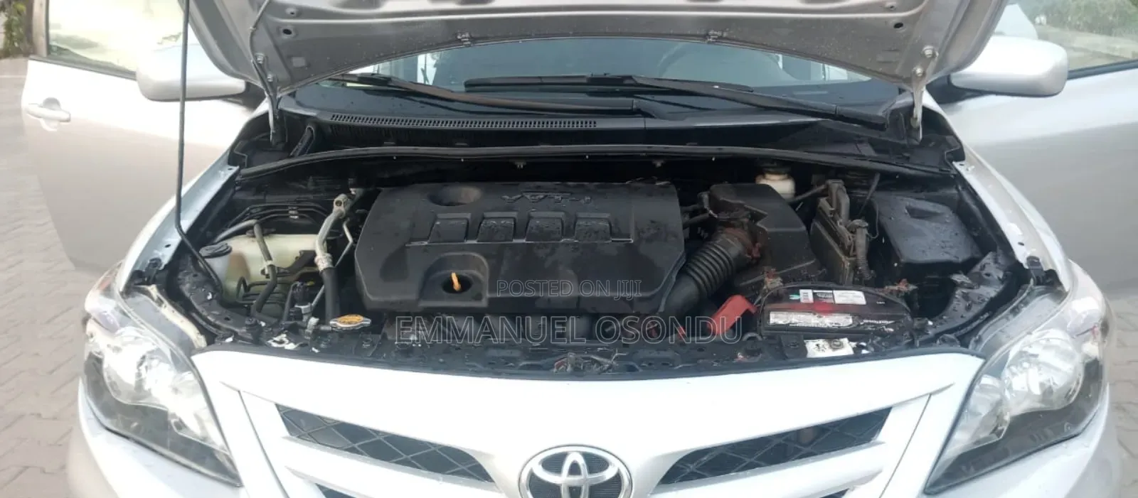 Toyota Corolla 2011 Silver