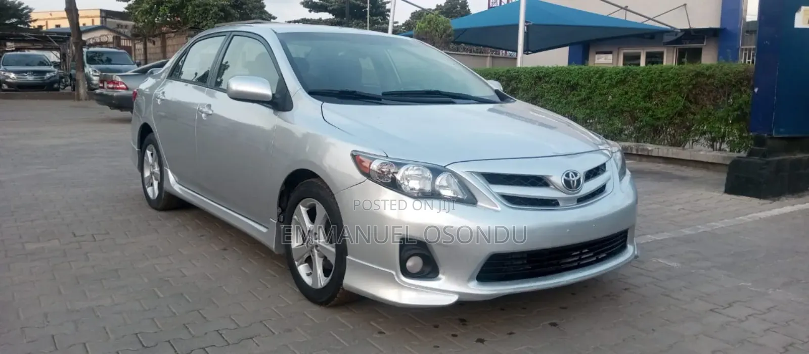 Toyota Corolla 2011 Silver