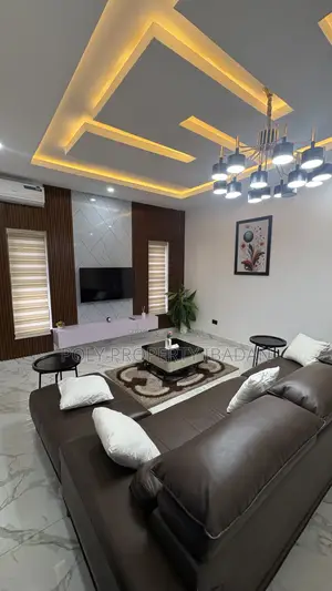 3bedroom Duplex Shortlet Apartment at Lere Adigun Gra Bcos