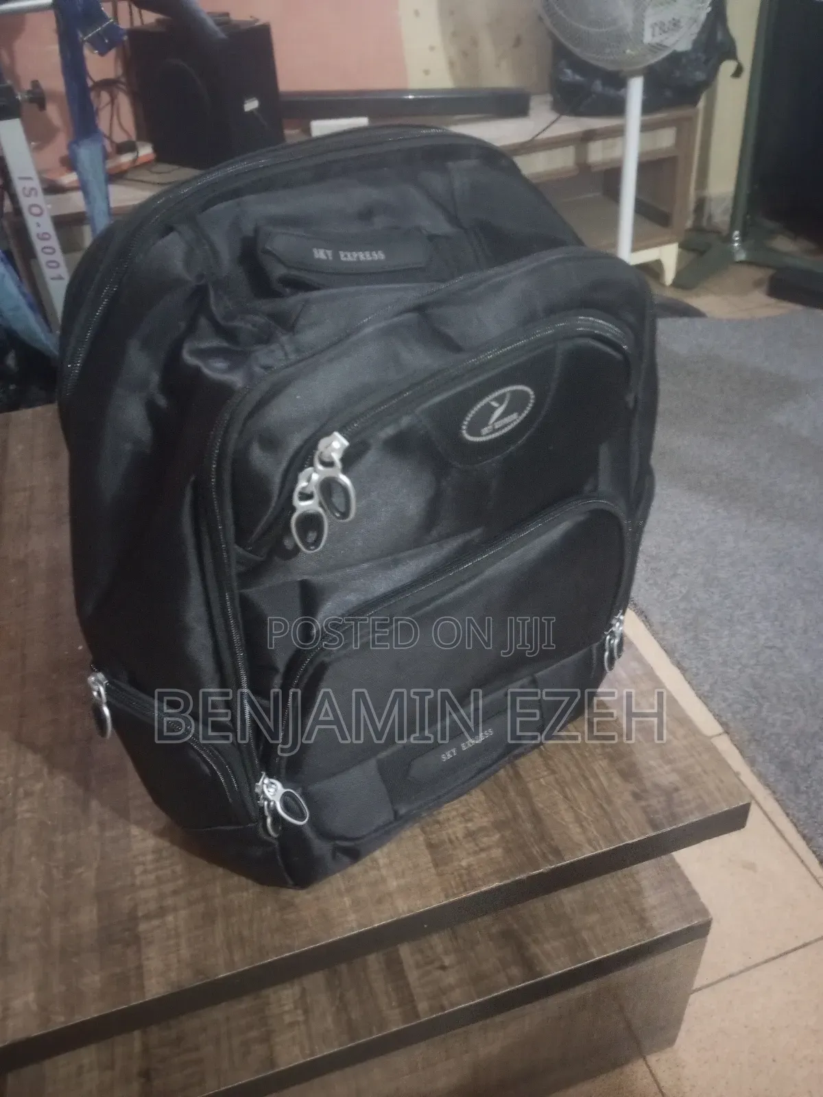Traveling Bag
