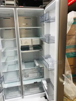 Hisense Refrigerator 82ws 601liters(Side by Side)
