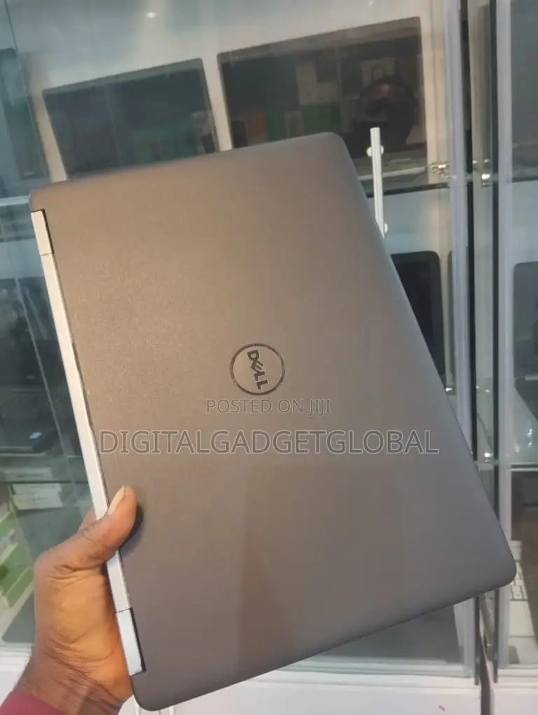 Laptop Dell Latitude 14 E5470 8GB Intel Core I5 SSD 256GB