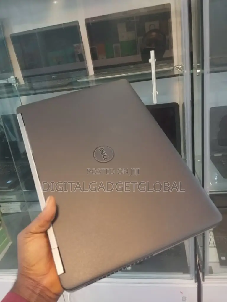 Laptop Dell Latitude 14 E5470 8GB Intel Core I5 SSD 256GB