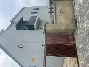 5bdrm Townhouse/Terrace in Jubilation Comfort, Dakwo District for sale