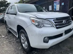 Lexus GX 460 Premium 2012 White
