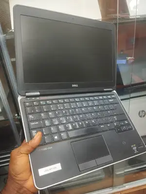 Laptop Dell Latitude E7240 8GB Intel Core I5 SSD 256GB