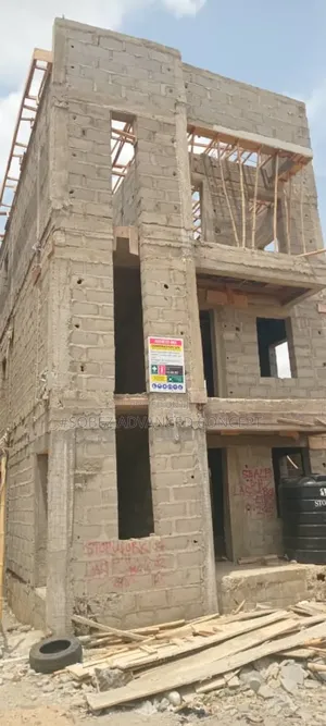 Building Contractors in Ogba