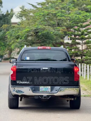Toyota Tundra Limited 5.7L V8 4x4 CrewMax 5.6 ft. box 145.7 in. WB 2020