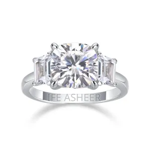 Her Mossanite Diamond Stone Silver Ring Bm2