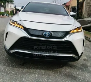 Toyota Venza XLE AWD 2023 White