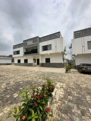 Furnished 5bdrm Duplex in Lifecamp for sale