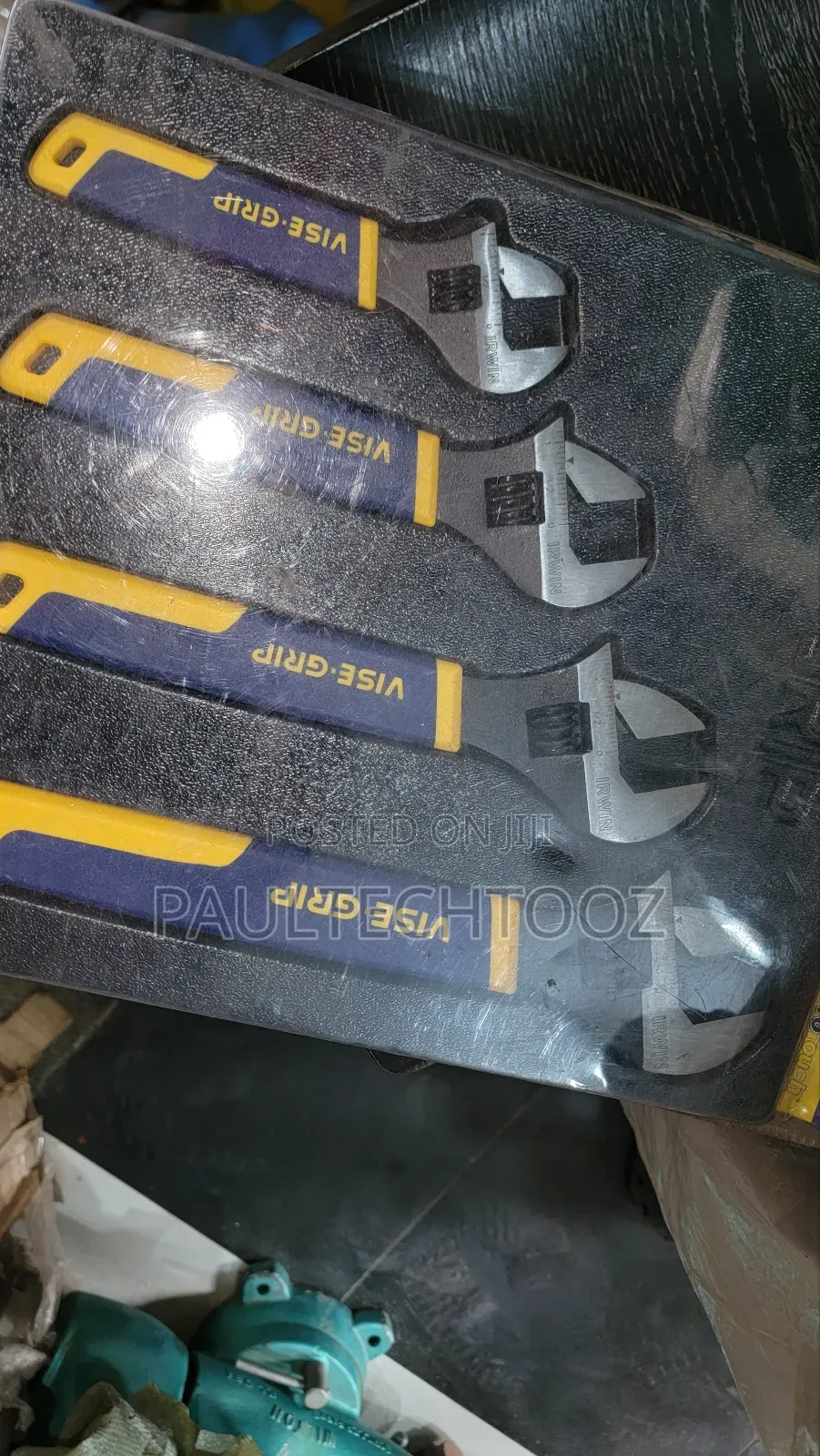Adjustable Spanners. Set or Picking