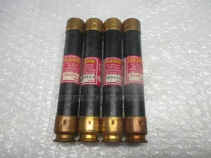 Usa Fusetron FRS-R-5-6/10 Fuse Pink Lot of 4 NSNP