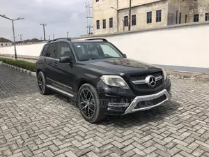 Mercedes-Benz GLK-Class 2010 Black