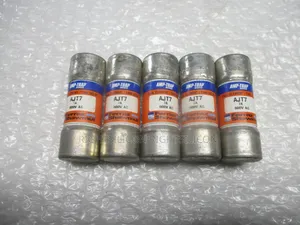 Usa Fusetron FRS-R-5-6/10 Fuse Pink Lot of 4 NSNP