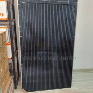 All Black Jinko Panel
