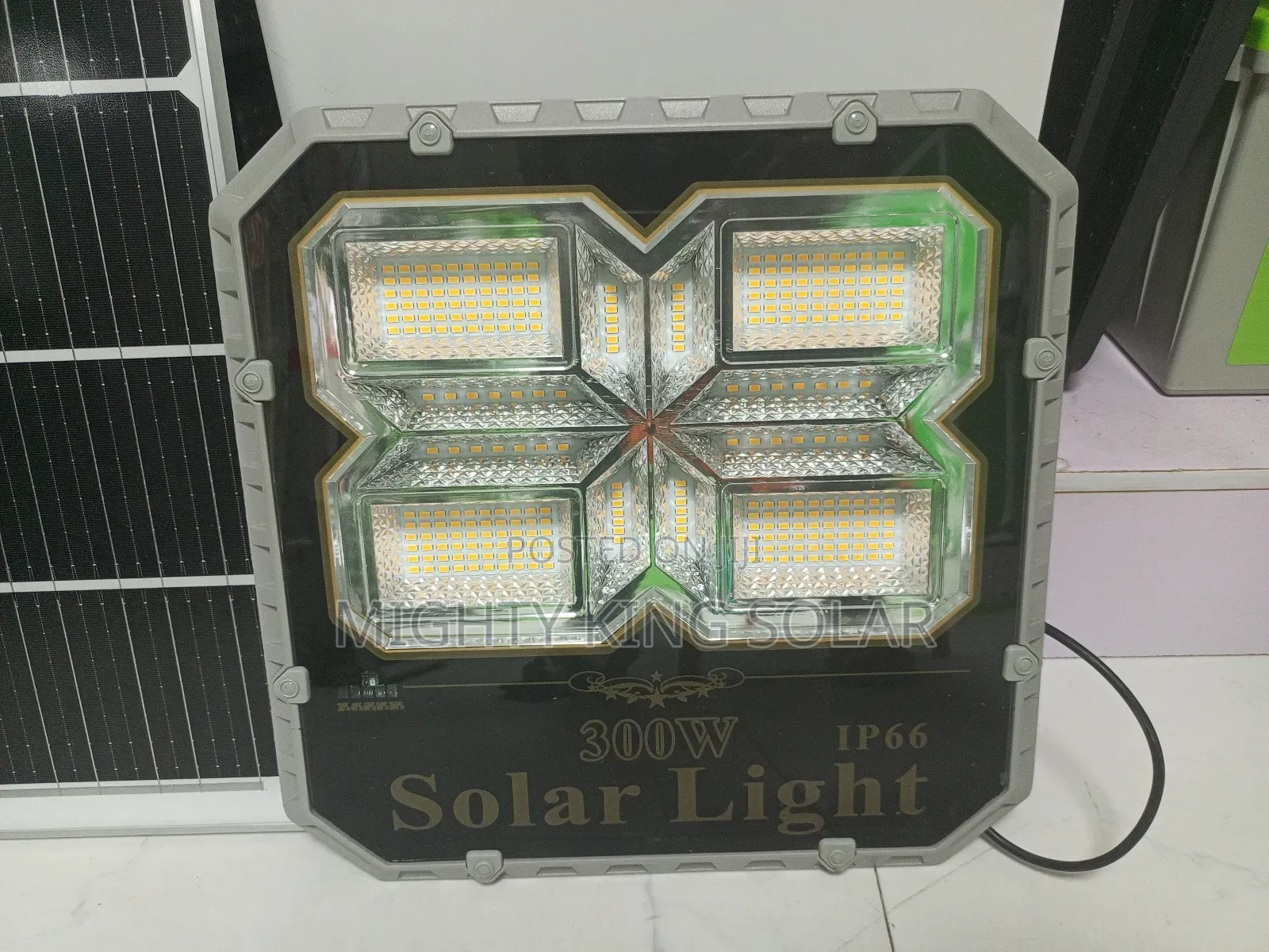 300w Iwin Floor Light With Good Capacity