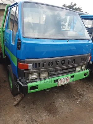 Toyota Dyna 150 2003 Model