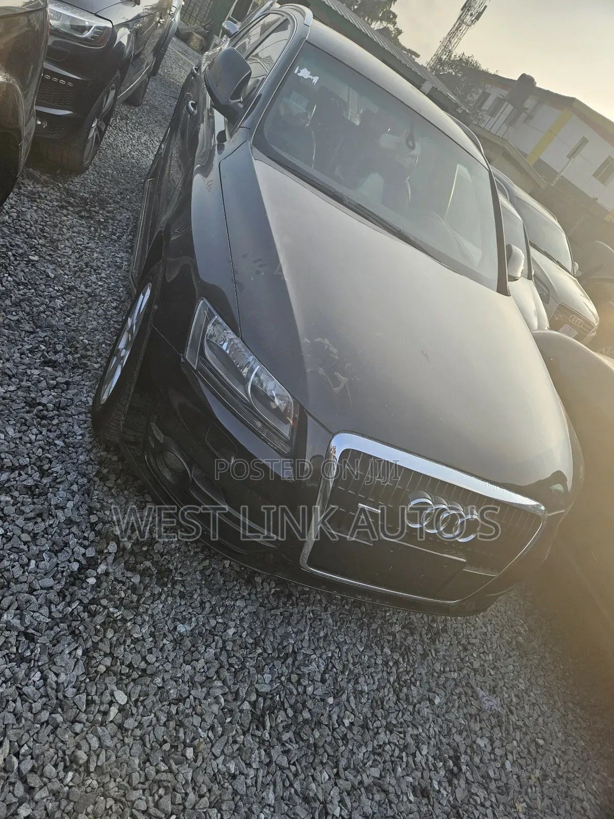 Audi Q5 2010 Black